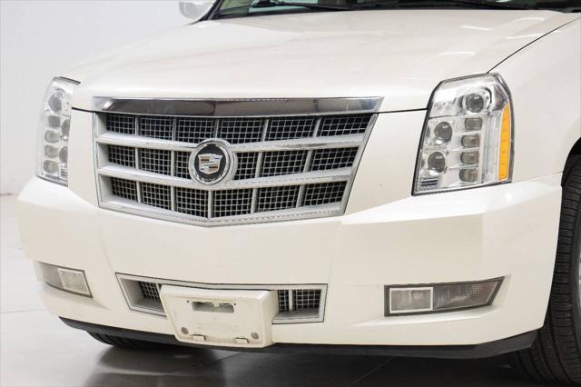 used 2011 Cadillac Escalade ESV car, priced at $15,999