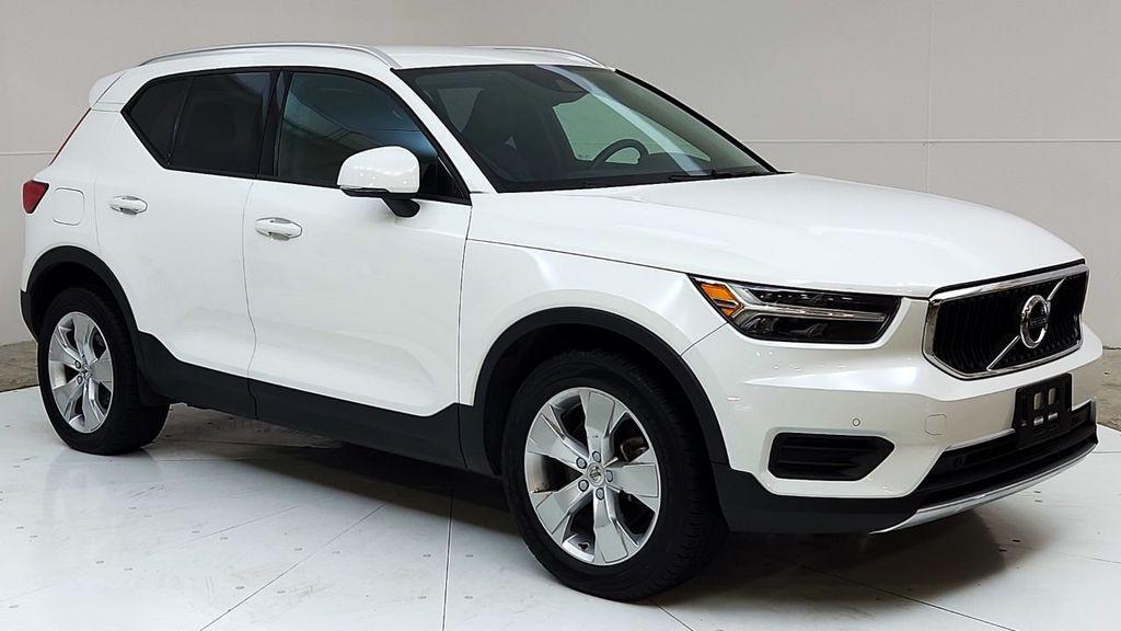used 2020 Volvo XC40 car, priced at $23,905