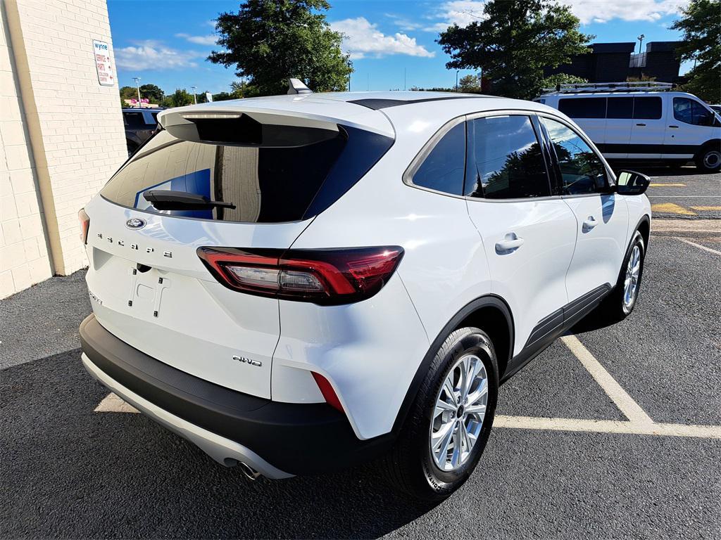 new 2025 Ford Escape car, priced at $27,997