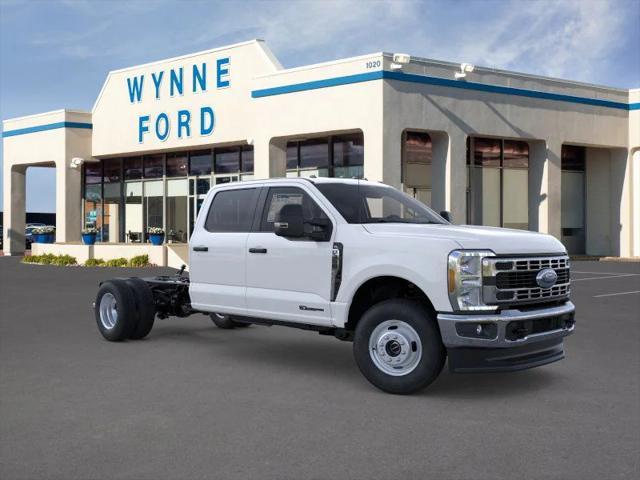 new 2025 Ford F-350 car, priced at $71,965