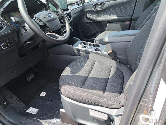 new 2025 Ford Escape car, priced at $27,553