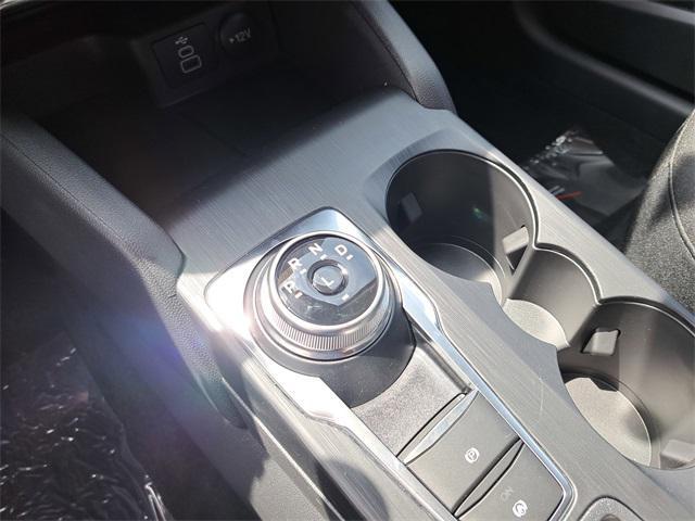 new 2025 Ford Escape car, priced at $27,553