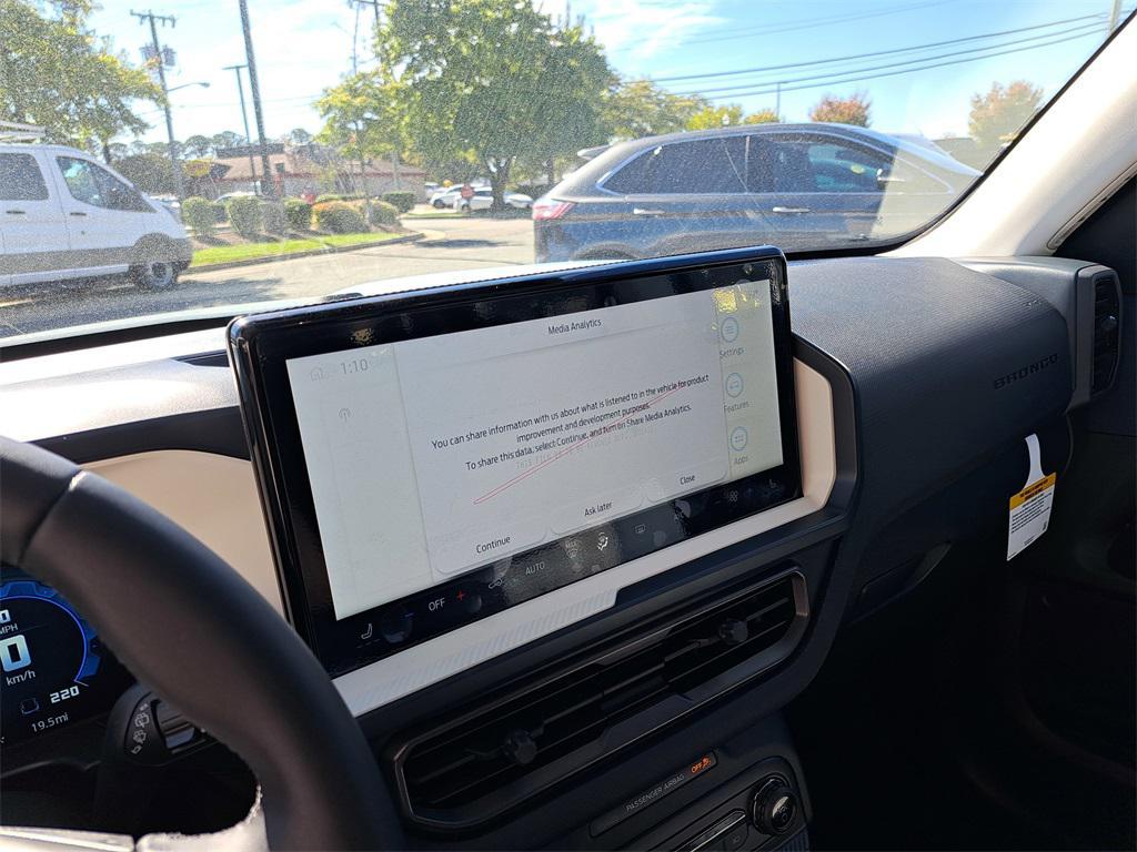 new 2025 Ford Bronco Sport car, priced at $38,600