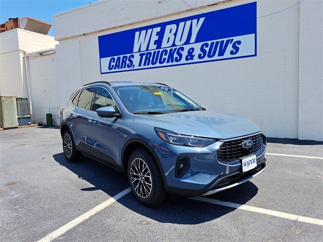 new 2025 Ford Escape PHEV car, priced at $37,375