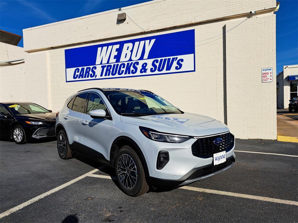 new 2026 Ford Escape PHEV car, priced at $36,342
