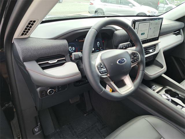 new 2025 Ford Explorer car, priced at $47,460