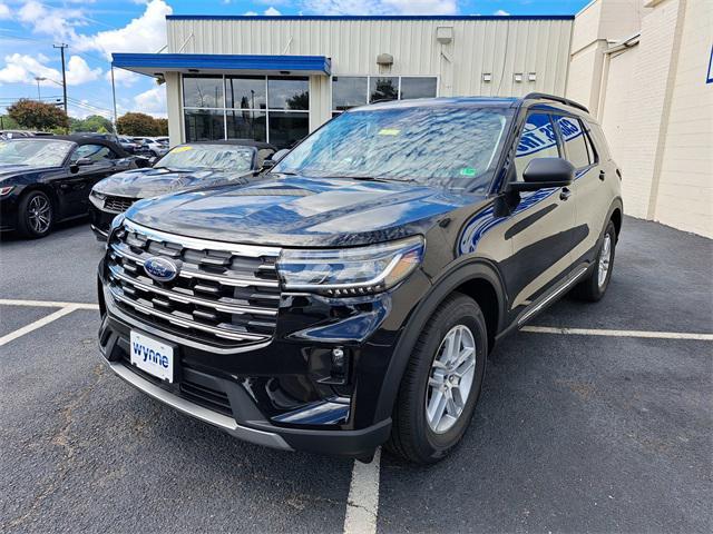 new 2025 Ford Explorer car, priced at $47,460