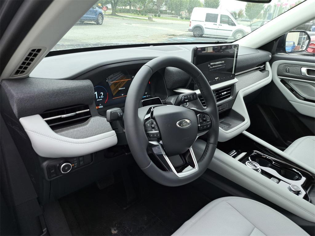 new 2025 Ford Explorer car, priced at $60,300