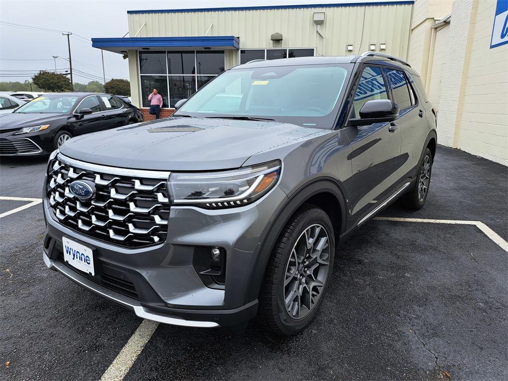 new 2025 Ford Explorer car, priced at $60,300