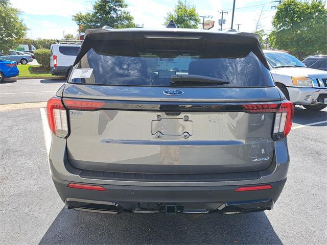new 2025 Ford Explorer car, priced at $51,775
