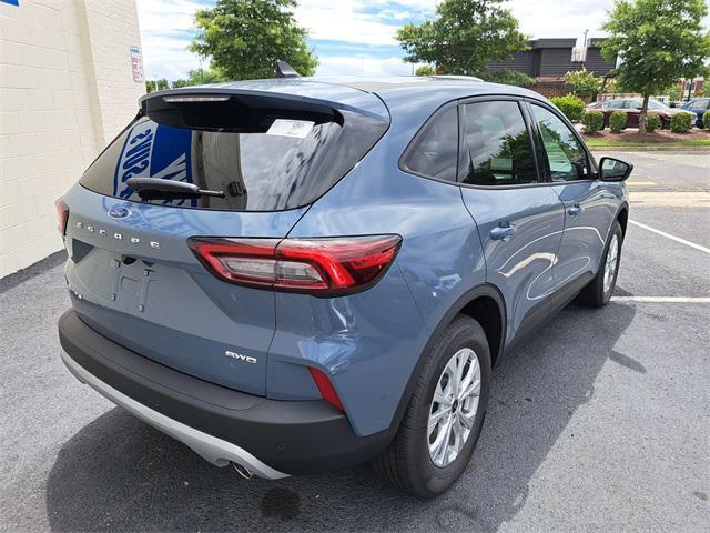 new 2025 Ford Escape car, priced at $25,718