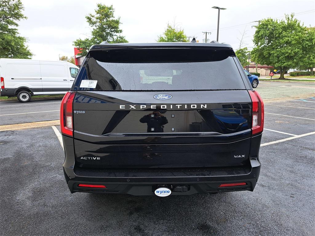 new 2025 Ford Expedition Max car, priced at $75,735