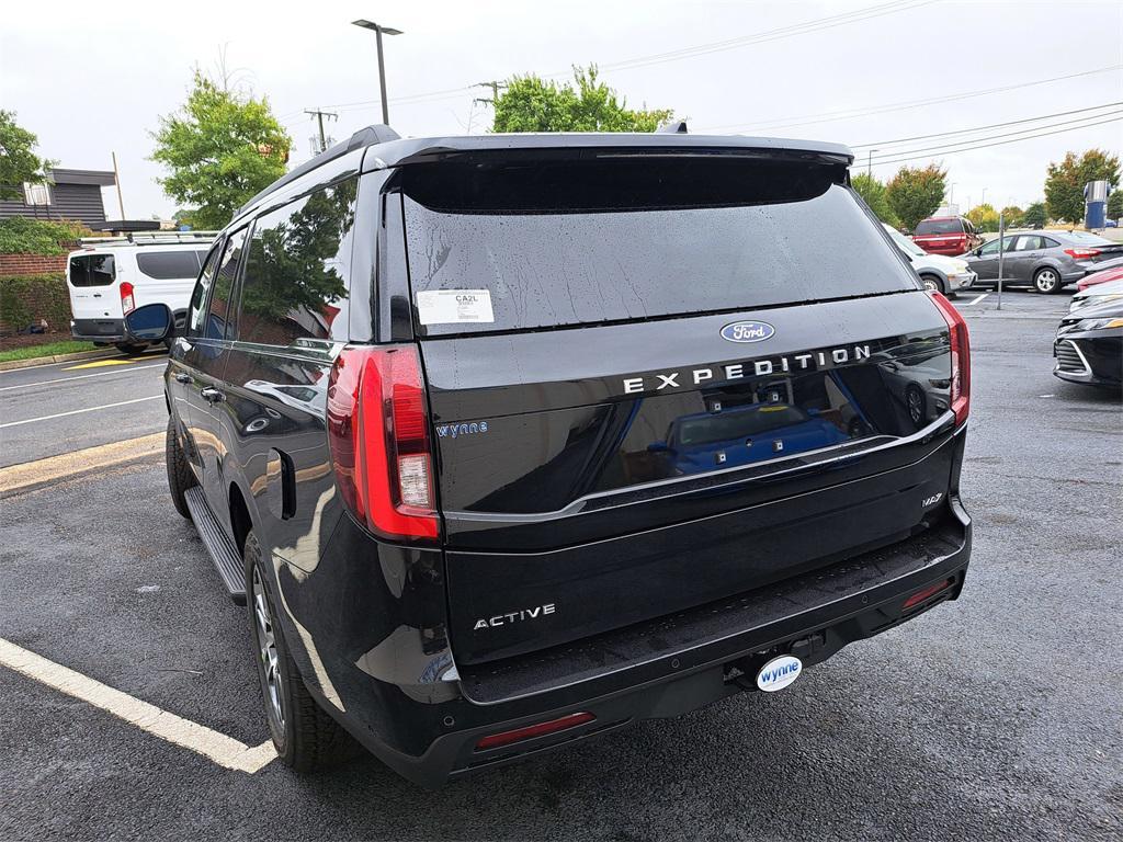 new 2025 Ford Expedition Max car, priced at $75,735