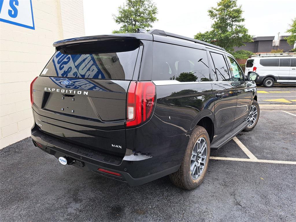 new 2025 Ford Expedition Max car, priced at $75,735