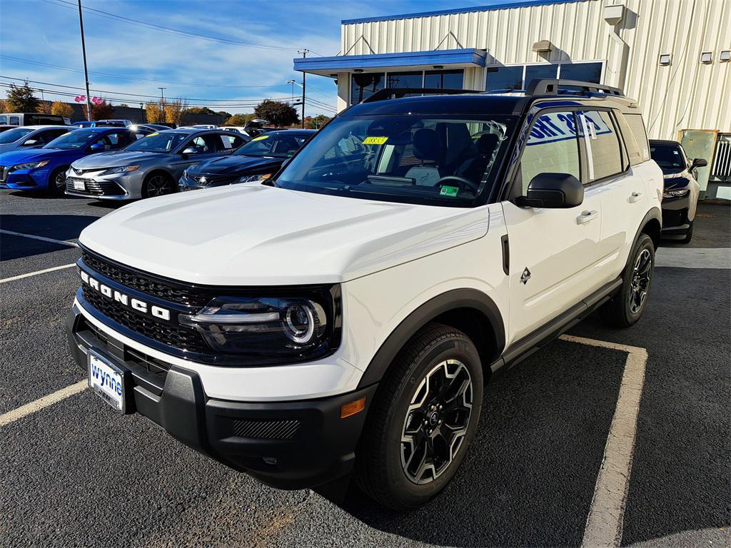 new 2025 Ford Bronco Sport car, priced at $37,290