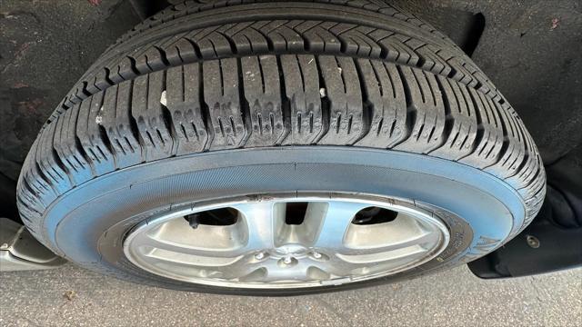 used 2004 Subaru Outback car, priced at $5,900