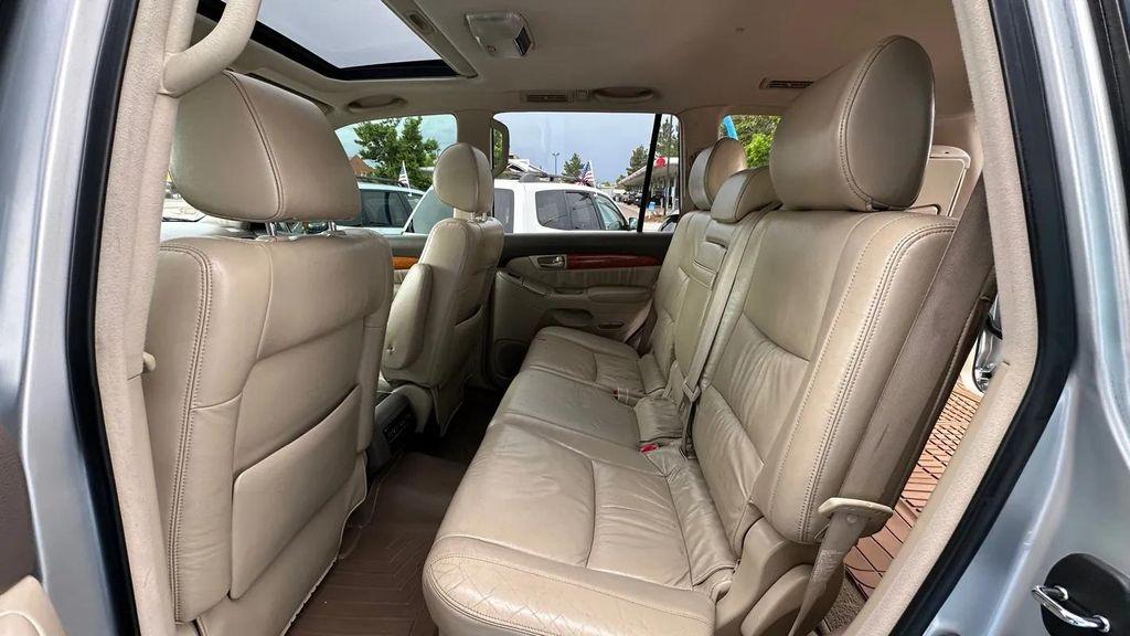 used 2006 Lexus GX 470 car, priced at $10,500