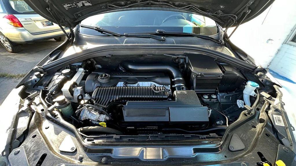 used 2015 Volvo XC60 car, priced at $8,900