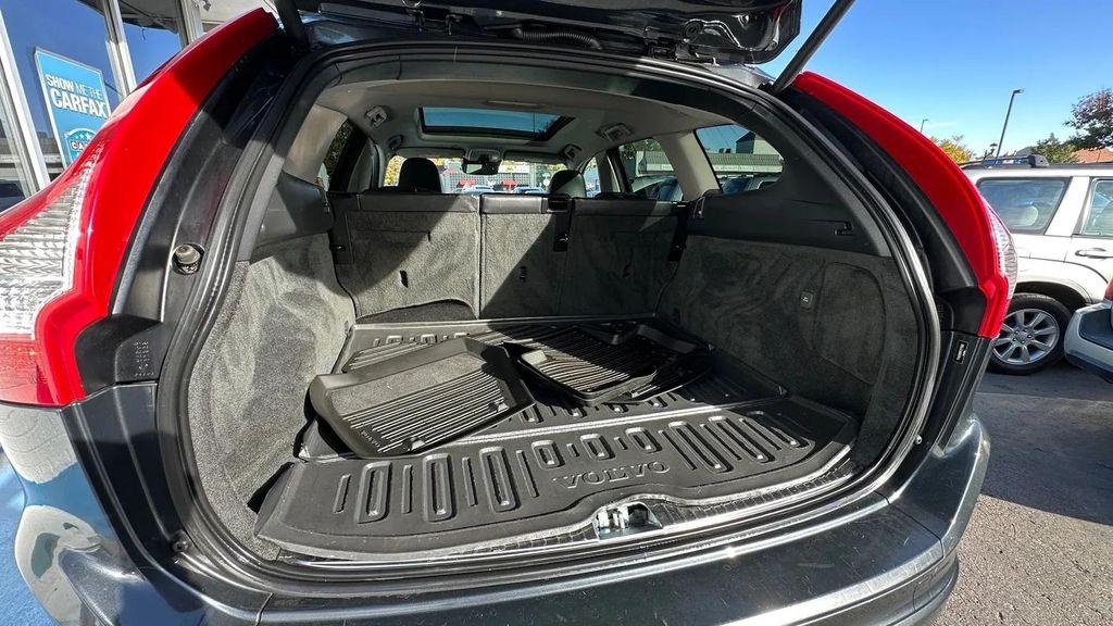 used 2015 Volvo XC60 car, priced at $8,900