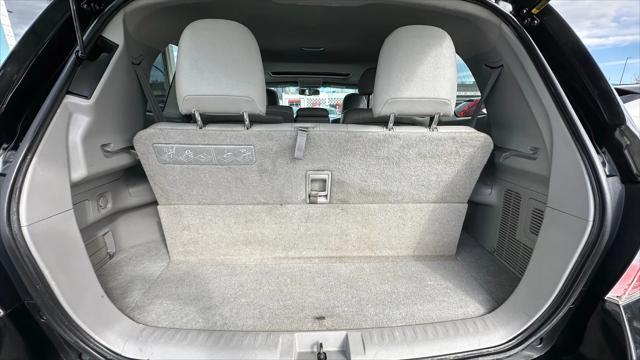 used 2009 Toyota Highlander Hybrid car, priced at $8,500