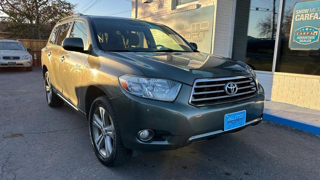 used 2008 Toyota Highlander car, priced at $7,900