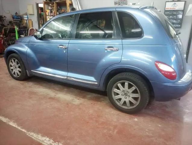 used 2006 Chrysler PT Cruiser car, priced at $4,295