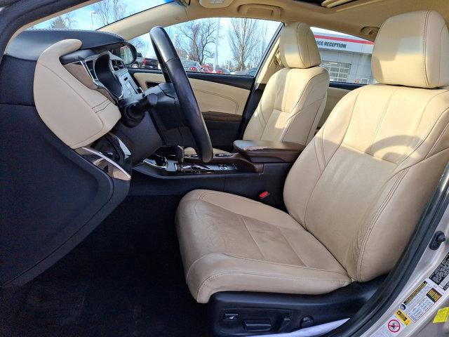 used 2015 Toyota Avalon Hybrid car, priced at $16,900