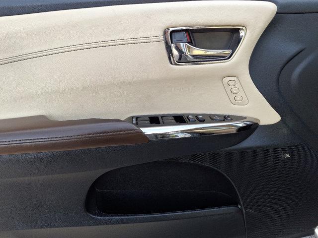used 2015 Toyota Avalon Hybrid car, priced at $16,900