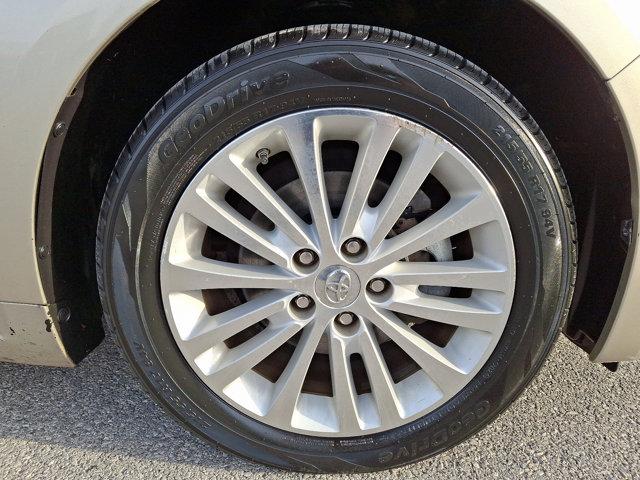 used 2015 Toyota Avalon Hybrid car, priced at $16,900
