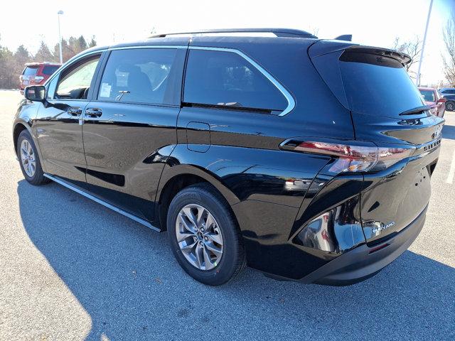 new 2025 Toyota Sienna car, priced at $44,595