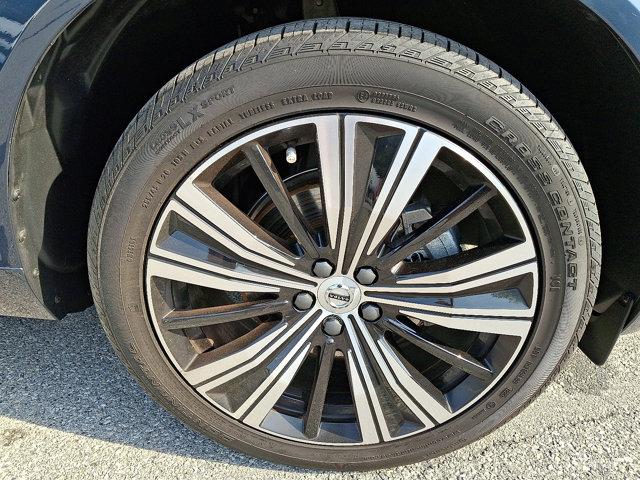 used 2023 Volvo XC60 car, priced at $40,000