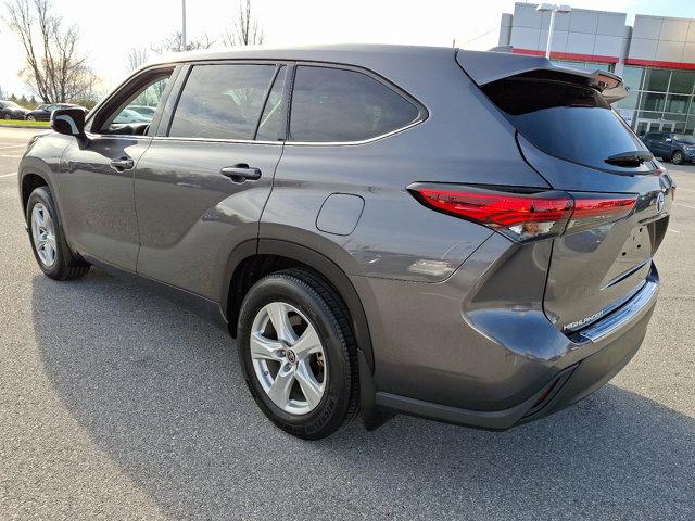 used 2021 Toyota Highlander car, priced at $34,500