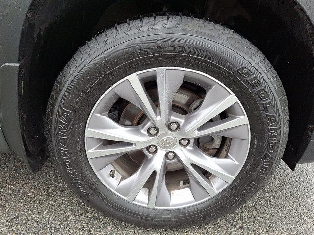 used 2015 Toyota Highlander car, priced at $17,900