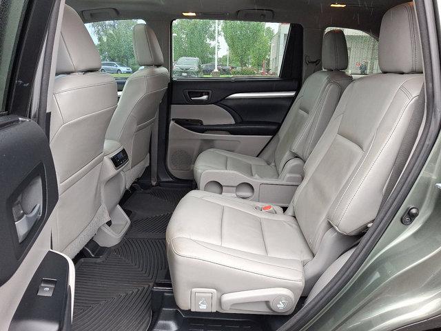 used 2015 Toyota Highlander car, priced at $17,900