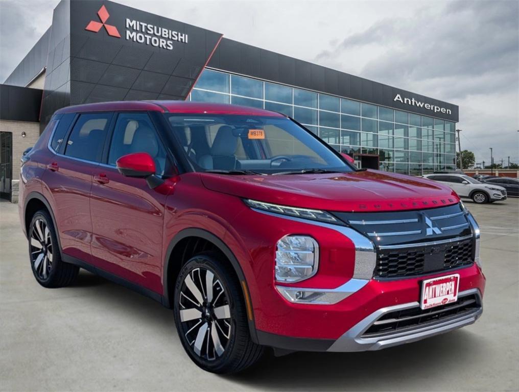 new 2025 Mitsubishi Outlander car, priced at $37,230