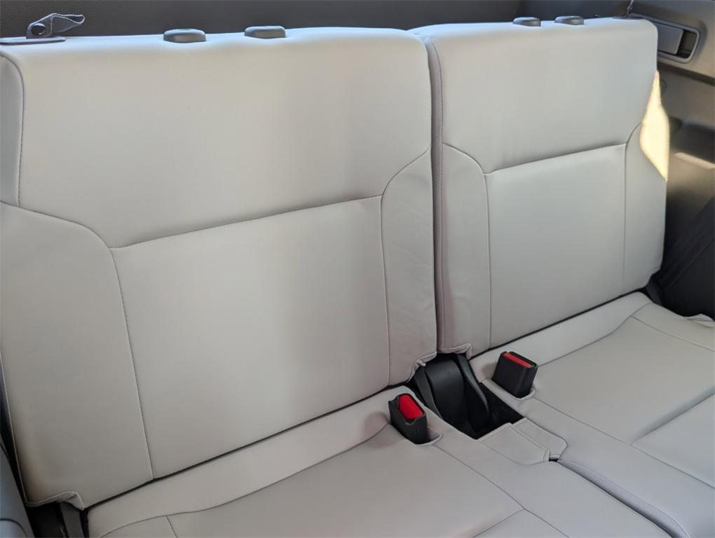 new 2025 Mitsubishi Outlander car, priced at $37,230