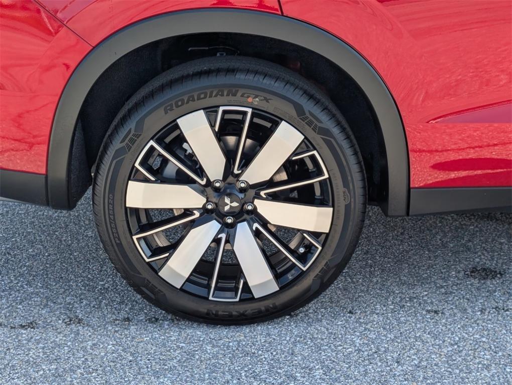 new 2025 Mitsubishi Outlander car, priced at $37,230