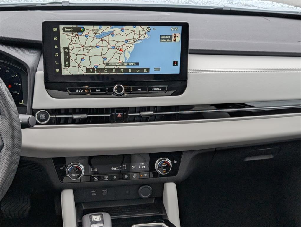 new 2025 Mitsubishi Outlander car, priced at $38,930