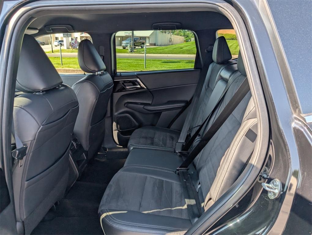 used 2023 Mitsubishi Outlander car, priced at $23,991