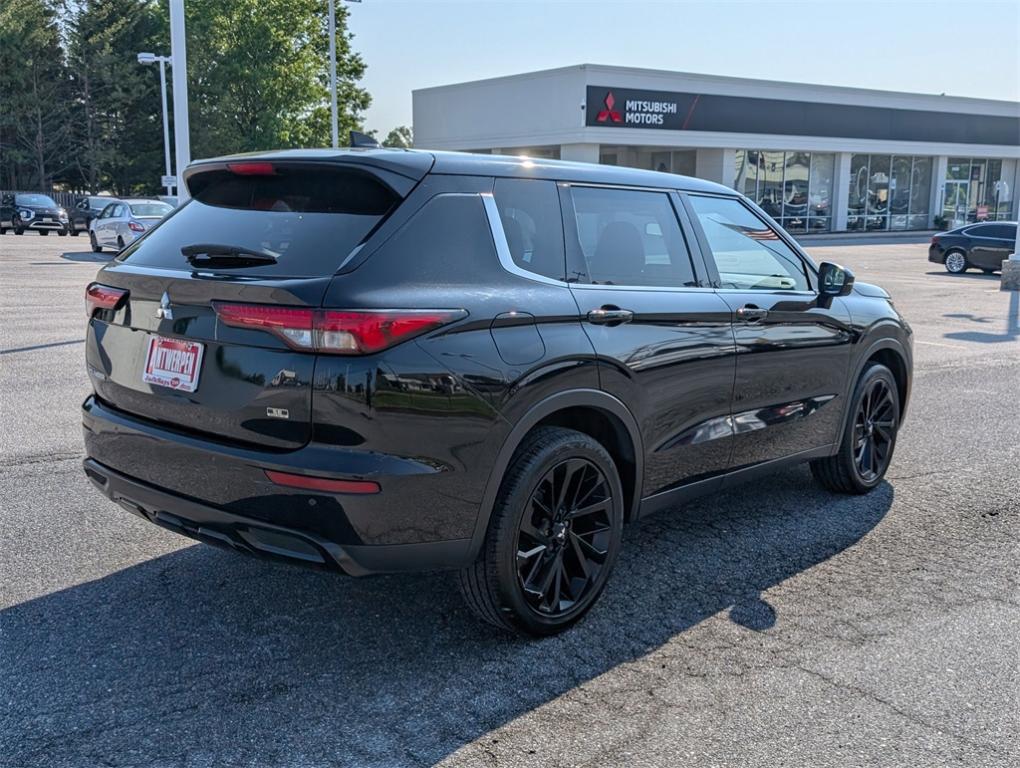 used 2023 Mitsubishi Outlander car, priced at $23,991