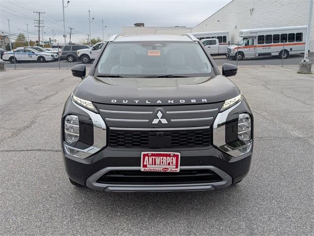 new 2025 Mitsubishi Outlander car, priced at $43,155