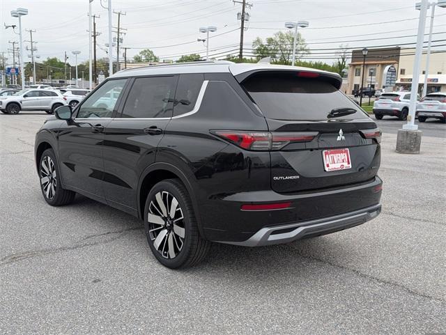 new 2025 Mitsubishi Outlander car, priced at $43,155