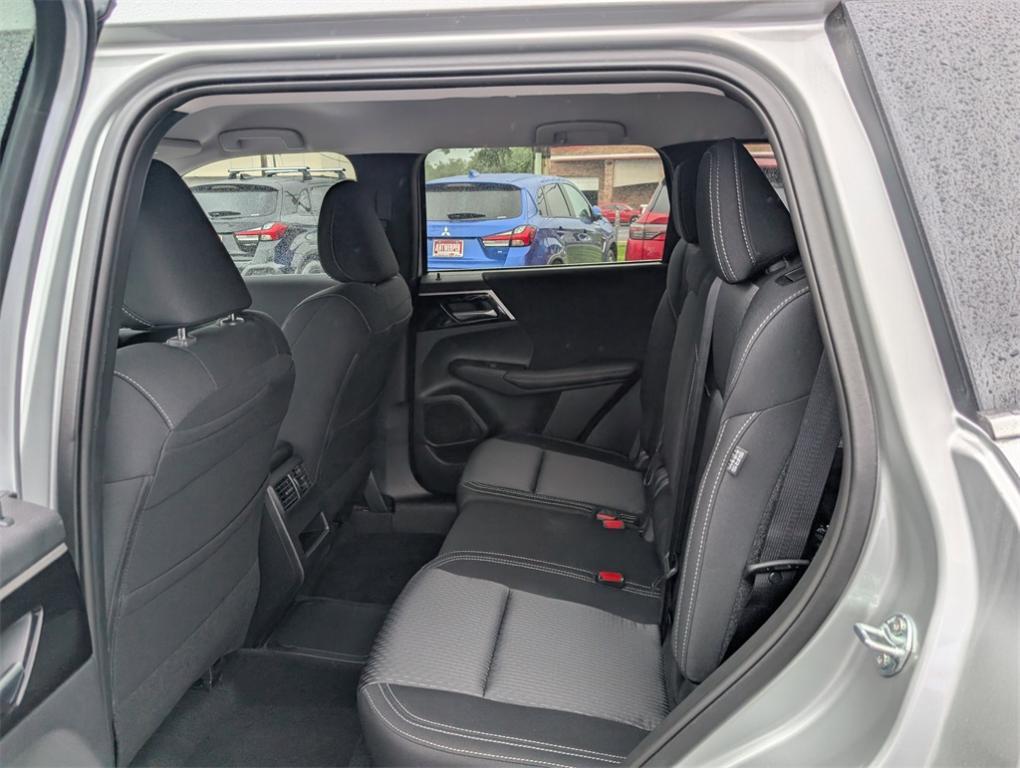 new 2025 Mitsubishi Outlander PHEV car, priced at $37,480