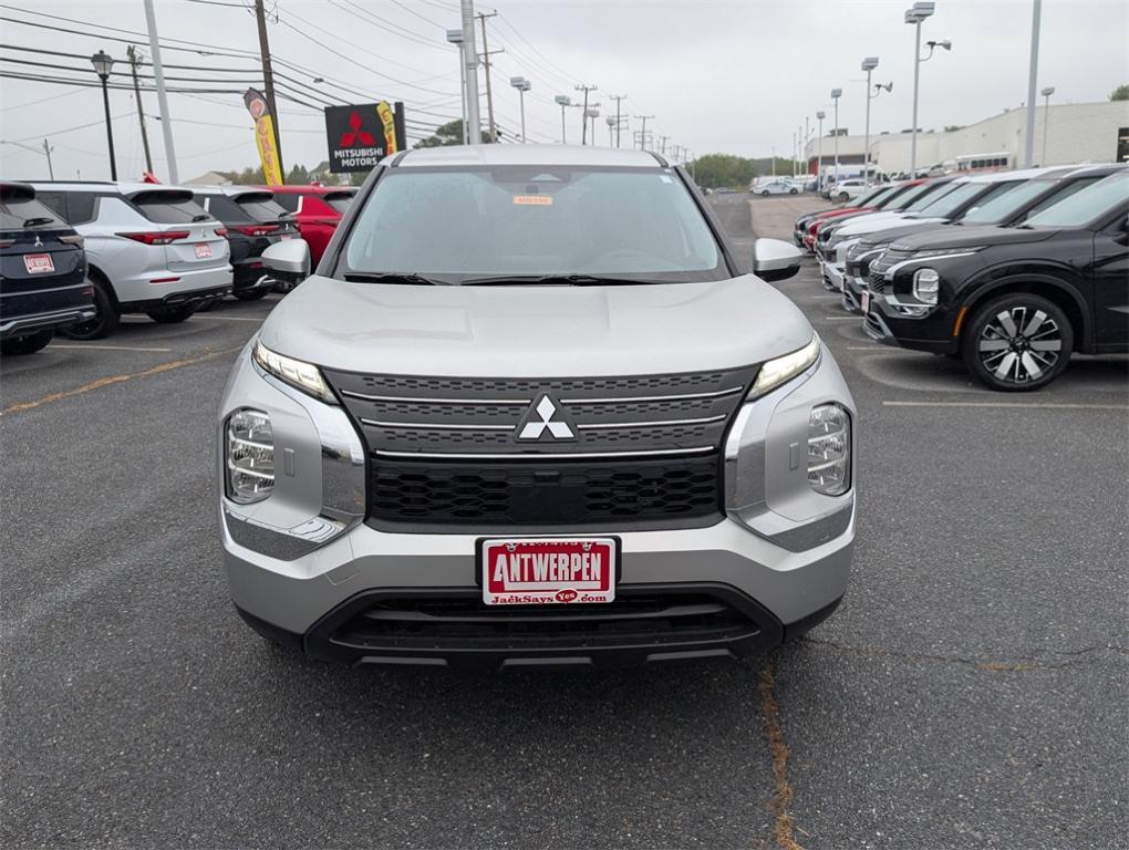 new 2025 Mitsubishi Outlander PHEV car, priced at $37,480