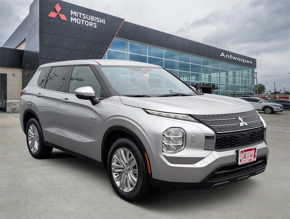 new 2025 Mitsubishi Outlander PHEV car, priced at $36,980