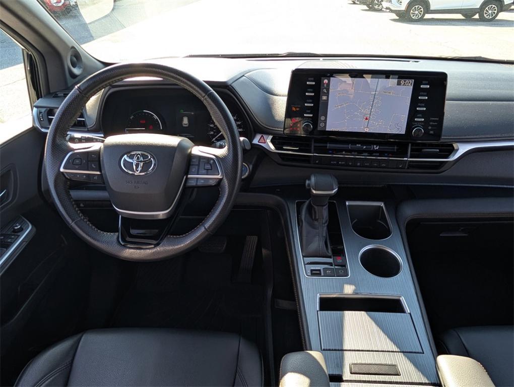 used 2022 Toyota Sienna car, priced at $38,481