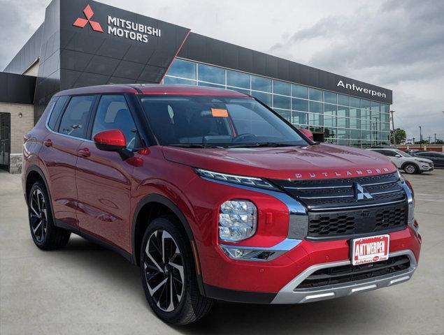 new 2024 Mitsubishi Outlander car, priced at $36,015