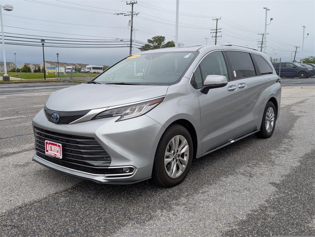 used 2024 Toyota Sienna car, priced at $55,481