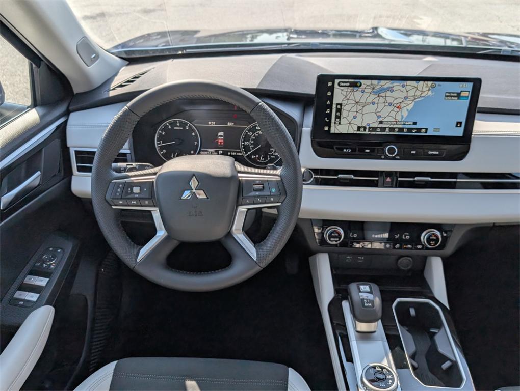 new 2025 Mitsubishi Outlander car, priced at $36,635