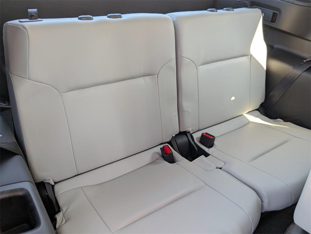 new 2025 Mitsubishi Outlander car, priced at $36,635